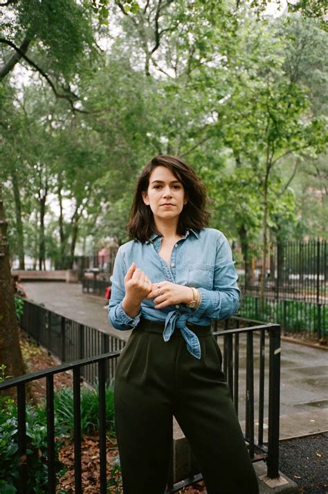 abbi jacobson naked|Abbi Jacobson Nude Search (5 results)